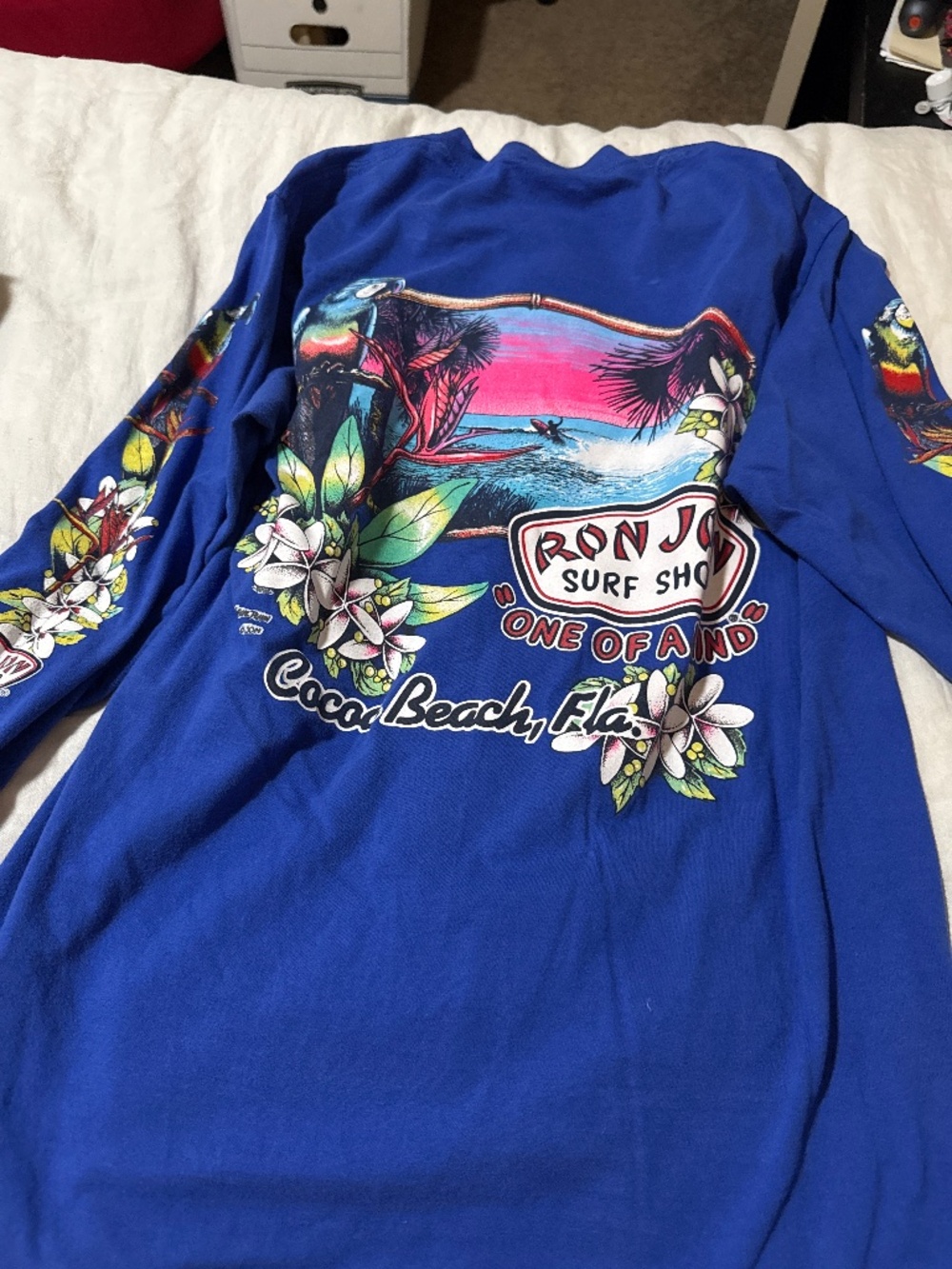 Ron Jon surf shop parrot blue long sleeve tee size M